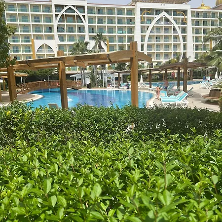 Alan Xafira Deluxe & Otel
